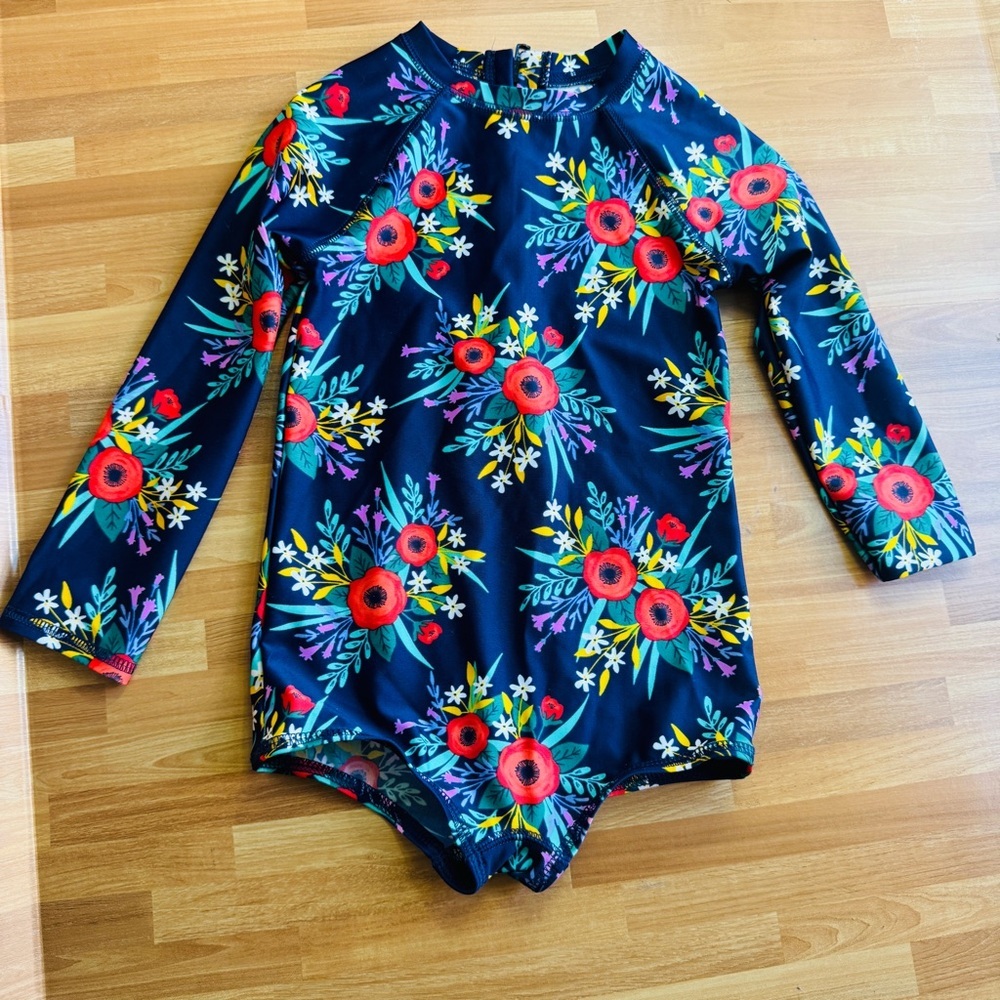 Girls swim shirt/bodysuit 4/5 floral with zipper
